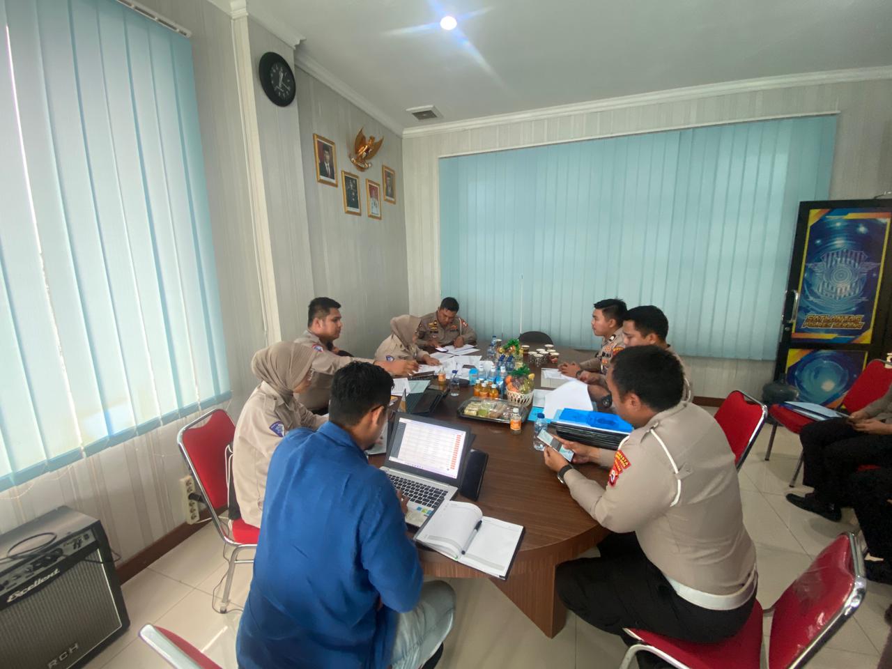 PELATIHAN APLIKASI SBST ONLINE DI BANTEN