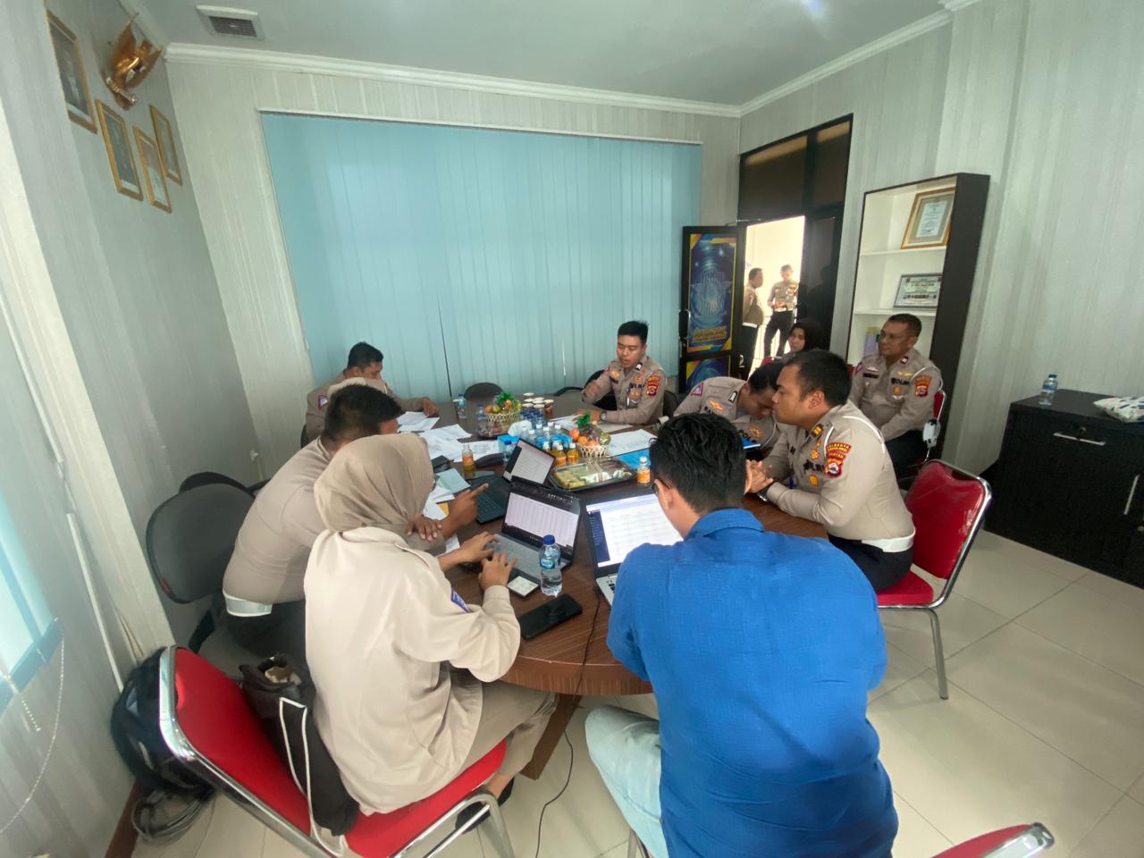 PELATIHAN APLIKASI SBST ONLINE DI BANTEN