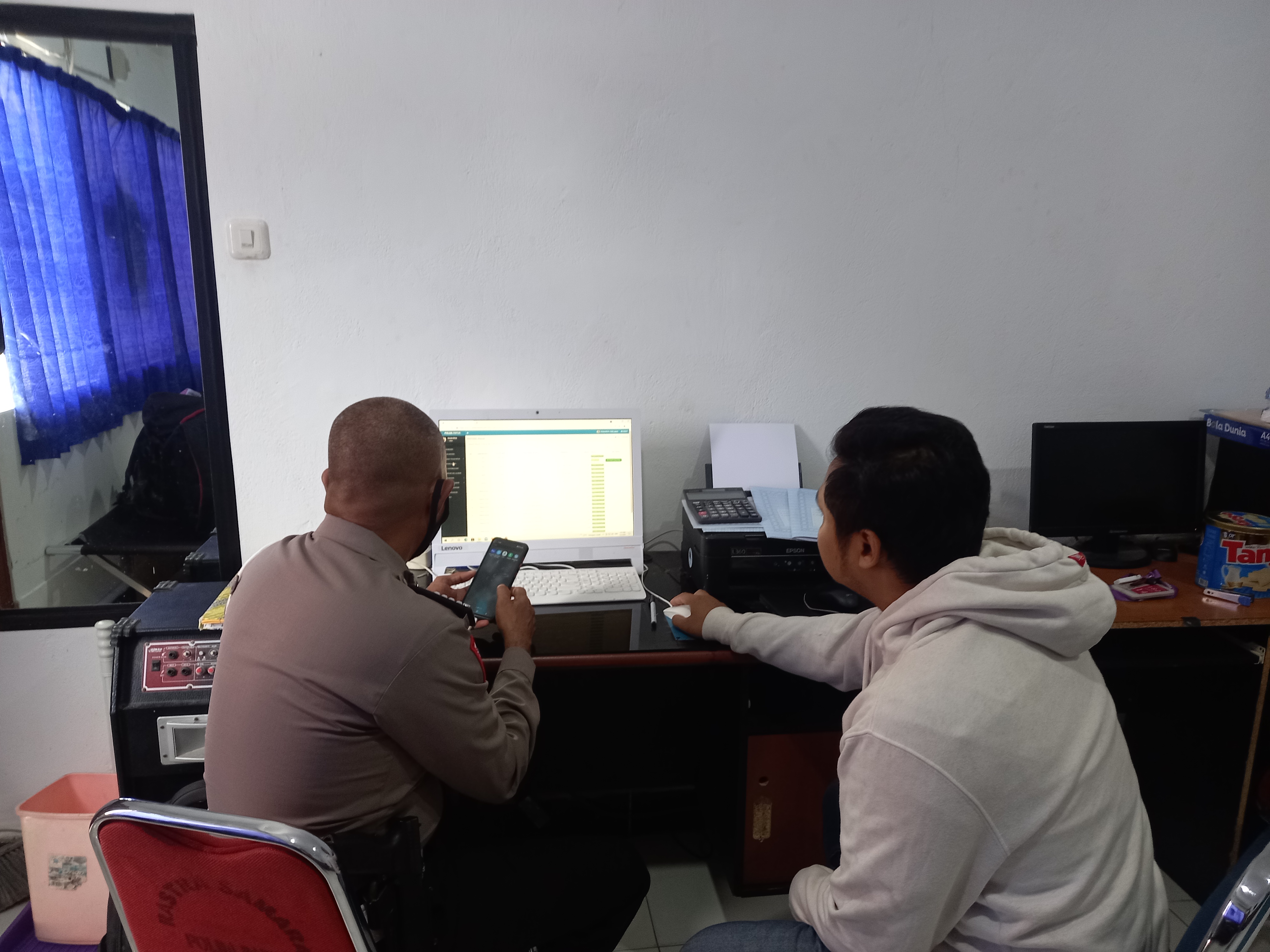 PELATIHAN APLIKASI SBST ONLINE DI PAPUA